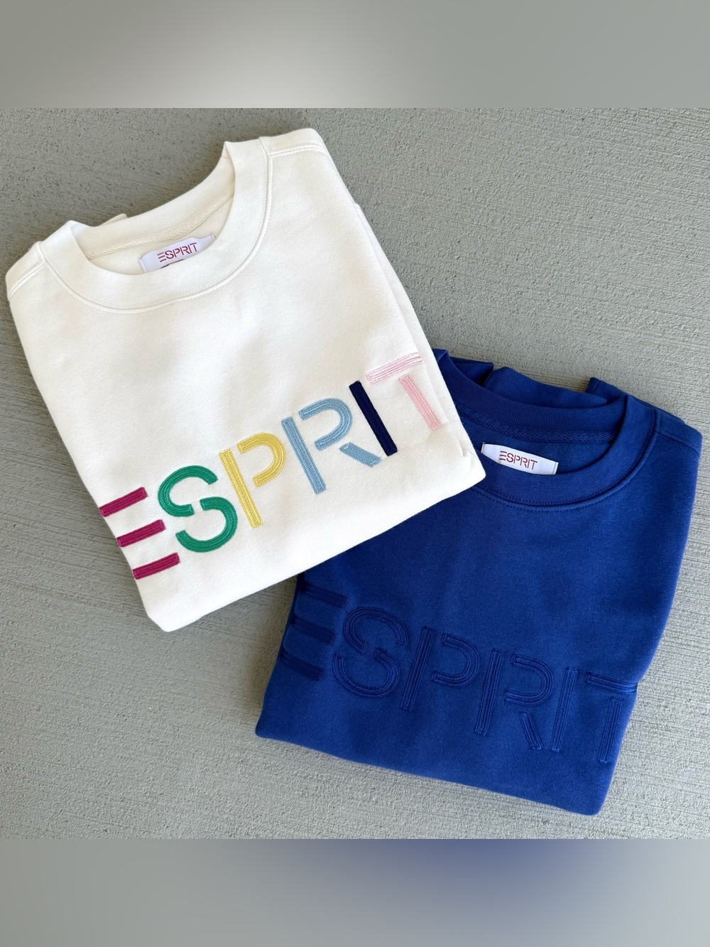 ESPRIT 2-Pack XS Rainbow/Cream, Blue/Blue Sweatshirts Embroidered Retro Logo